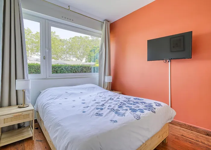 Hana Home 2 Chambres Bougival Parking Prive Proche A86
